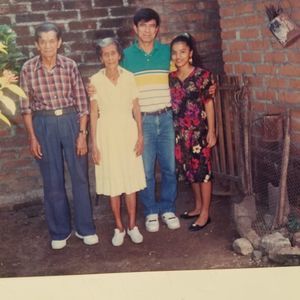 Meet your Posher, Angeles